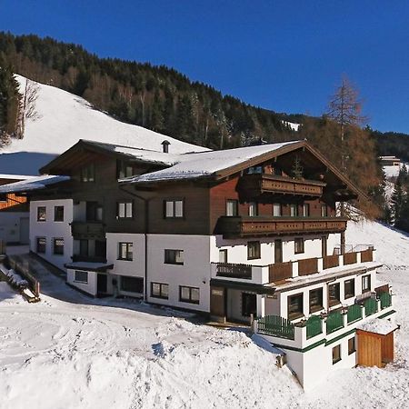 Gaestehaus Standardhaus Saalbach-Hinterglemm Esterno foto