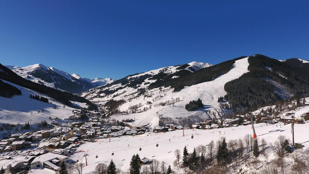 Gaestehaus Standardhaus Saalbach-Hinterglemm Esterno foto