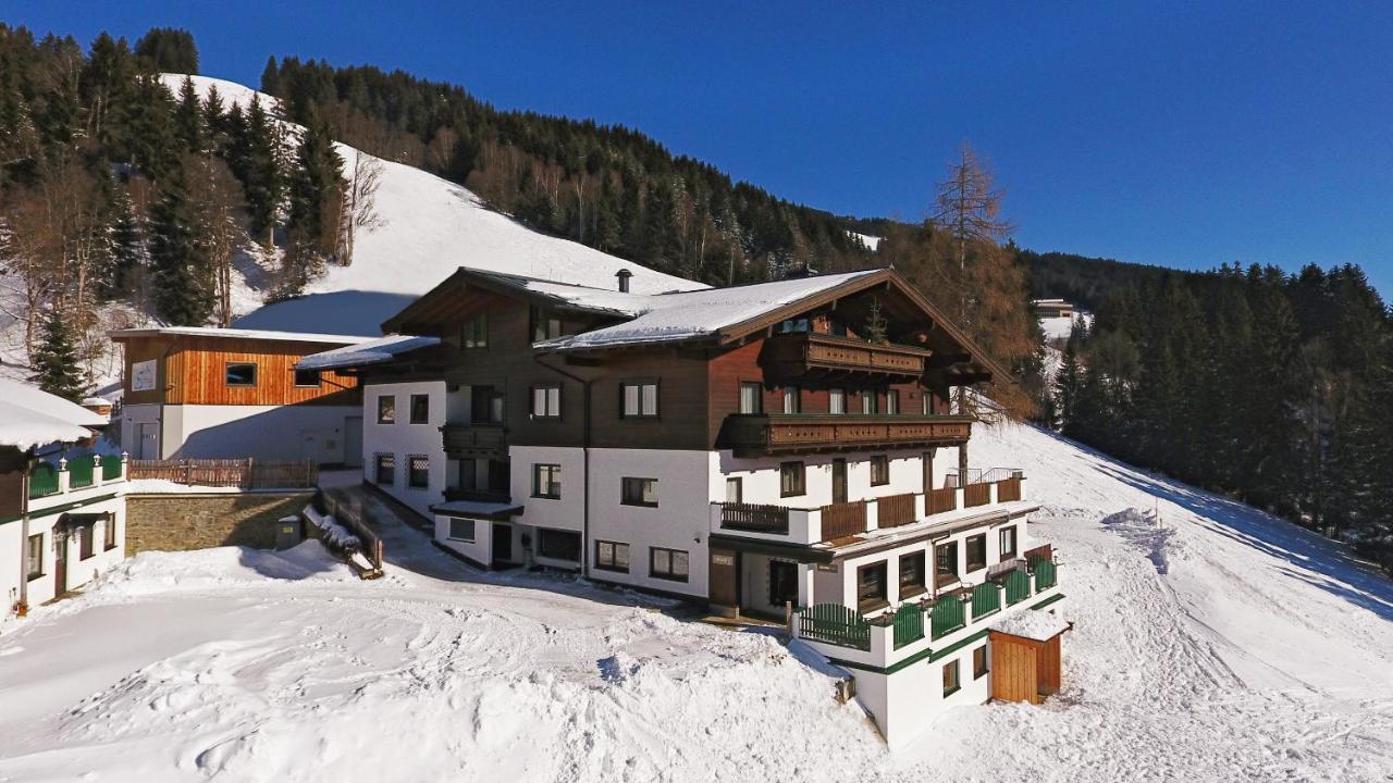Gaestehaus Standardhaus Saalbach-Hinterglemm Esterno foto