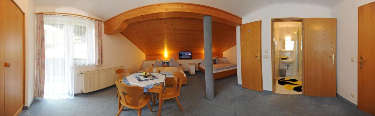 Gaestehaus Standardhaus Saalbach-Hinterglemm Esterno foto