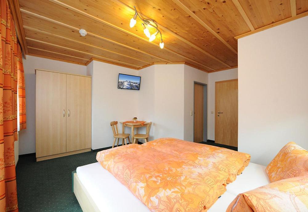 Gaestehaus Standardhaus Saalbach-Hinterglemm Esterno foto