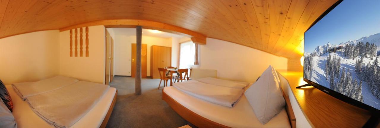 Gaestehaus Standardhaus Saalbach-Hinterglemm Esterno foto