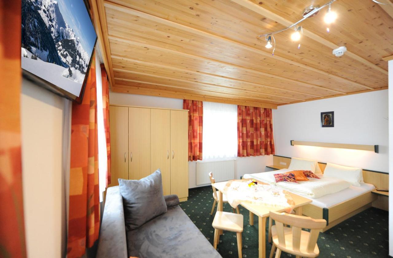 Gaestehaus Standardhaus Saalbach-Hinterglemm Esterno foto